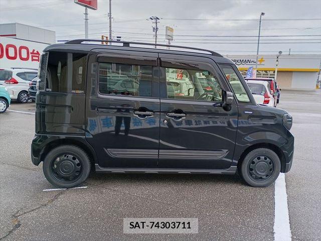 Suzuki SPACIA 2021-02 7225479-3