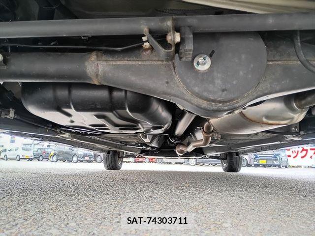 Suzuki SPACIA 2021-02 7225479-5