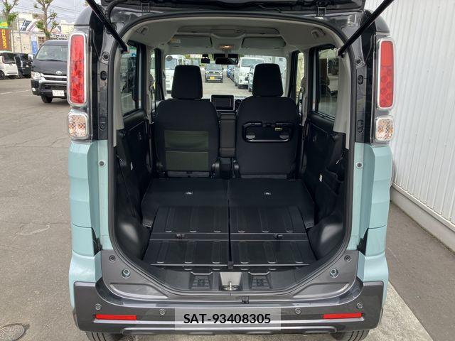 Suzuki SPACIA 2023-01 7330260-17