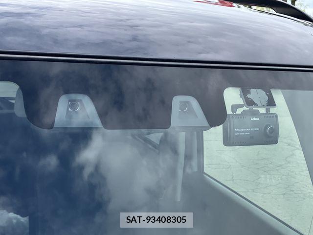 Suzuki SPACIA 2023-01 7330260-5