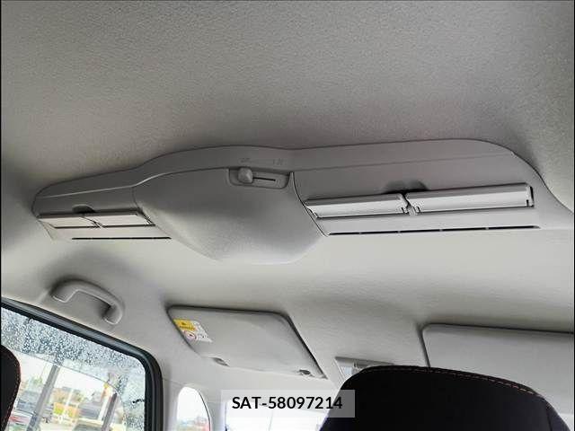 Suzuki SPACIA 2025-02 7458058-19