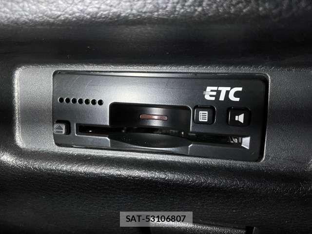 Suzuki SPACIA 2019-09 7562900-18