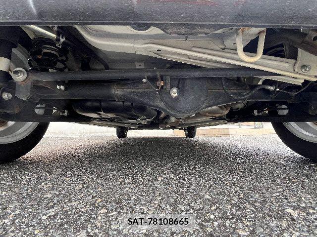 Suzuki SPACIA 2023-01 8075686-21
