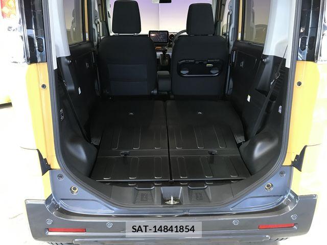 Suzuki SPACIA 2020-02 8210383-11