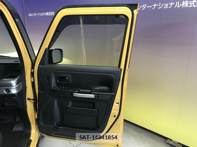 Suzuki SPACIA 2020-02 8210383-23