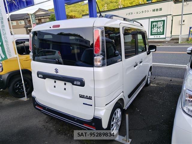 Suzuki SPACIA 2023-08 8231852-2