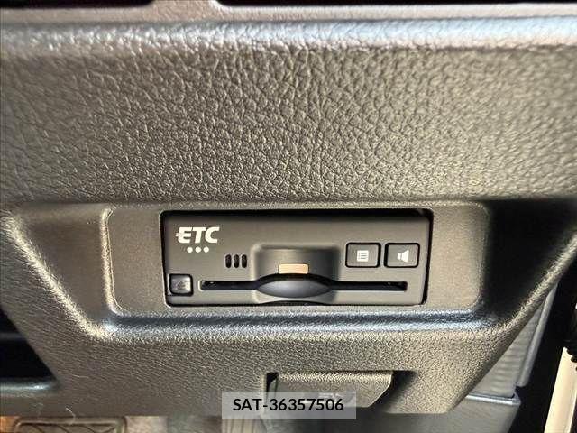Suzuki SPACIA 2022-11 8527491-25