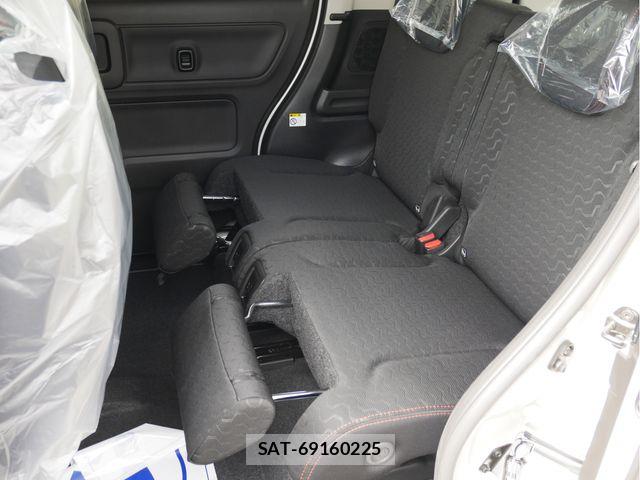 Suzuki SPACIA 2025-09 8746006-9