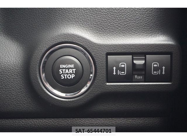Suzuki SPACIA 2025-03 8850712-13