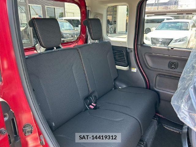 Suzuki SPACIA 2019-05 8872116-23