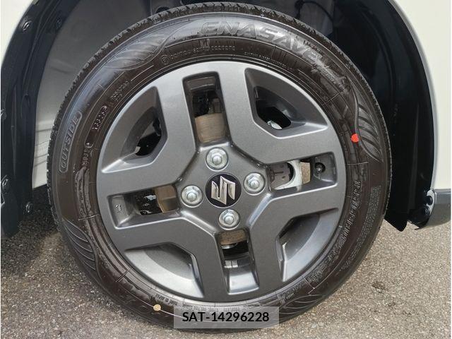 Suzuki SPACIA 2026-08 8882294-17