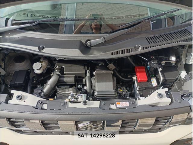 Suzuki SPACIA 2026-08 8882294-18