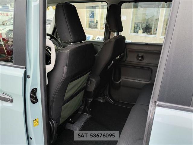 Suzuki SPACIA 2022-10 8884381-13