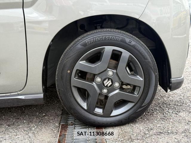 Suzuki SPACIA 2025-08 8884379-9