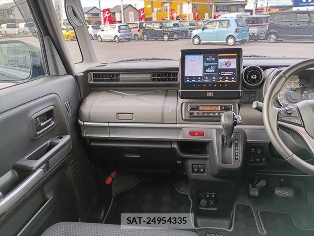 Suzuki SPACIA 2023-07 8884380-17