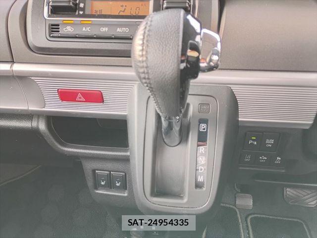 Suzuki SPACIA 2023-07 8884380-21
