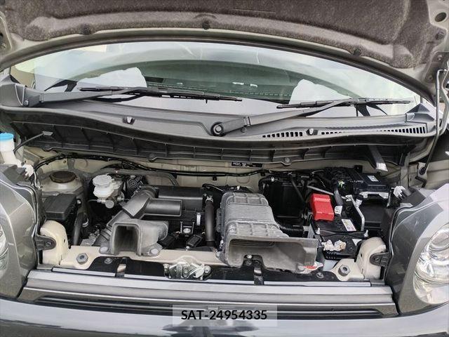 Suzuki SPACIA 2023-07 8884380-29