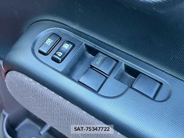 Toyota SPADE 2015-03 4177390-17