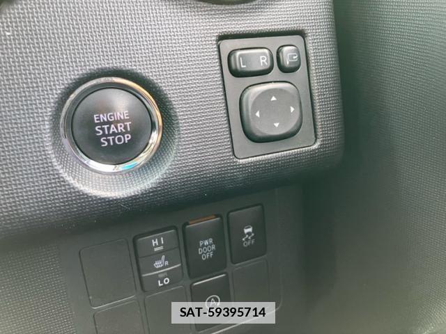Toyota SPADE 2016-06 4602350-16