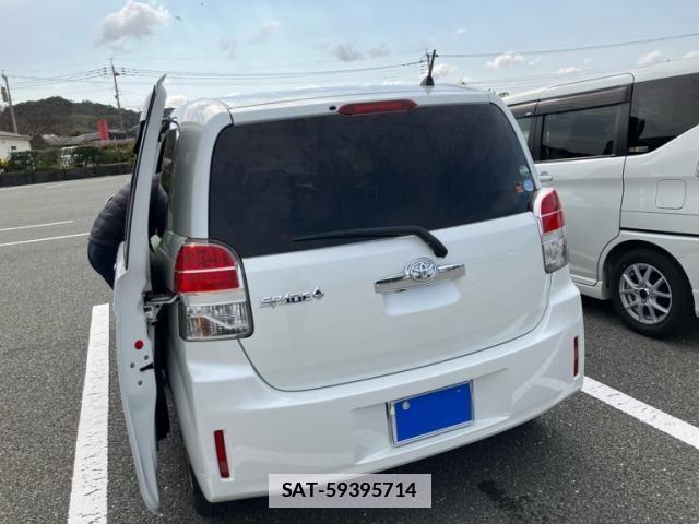 Toyota SPADE 2016-06 4602350-3