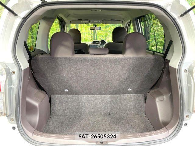 Toyota SPADE 2013-11 4641071-9