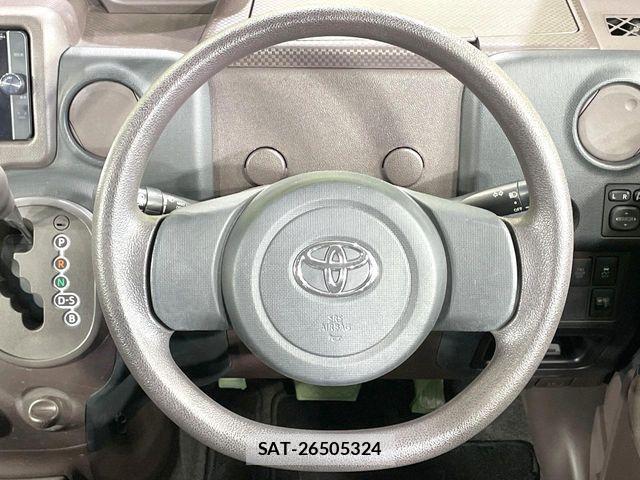 Toyota SPADE 2013-11 4641071-10
