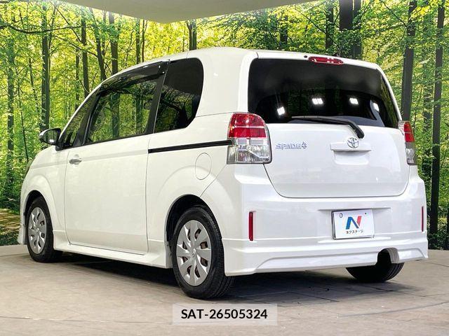 Toyota SPADE 2013-11 4641071-16