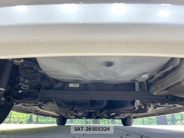 Toyota SPADE 2013-11 4641071-18