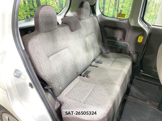 Toyota SPADE 2013-11 4641071-8
