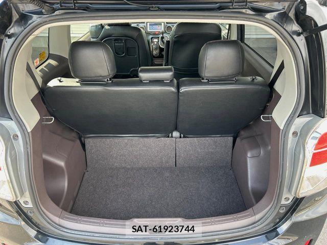 Toyota SPADE 2012-10 4986777-9
