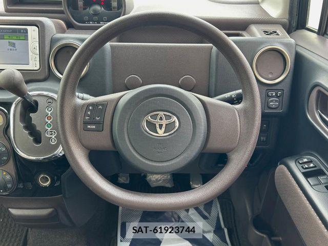 Toyota SPADE 2012-10 4986777-10