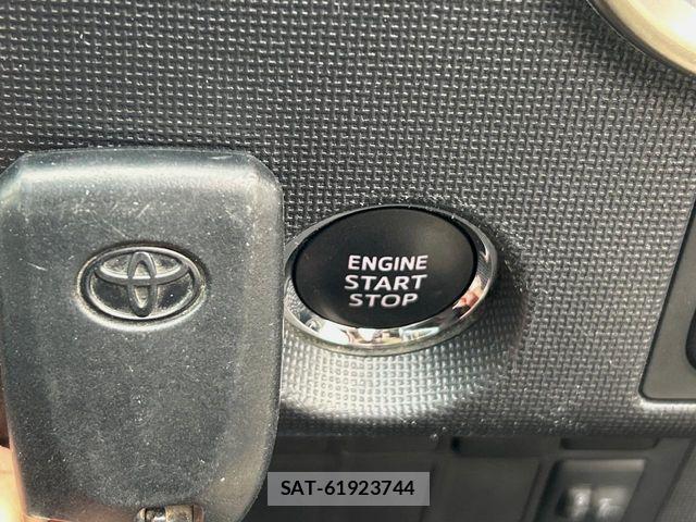 Toyota SPADE 2012-10 4986777-5