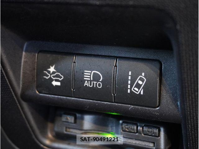 Toyota SPADE 2019-02 5879431-21