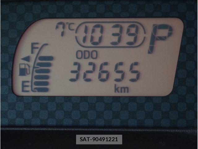Toyota SPADE 2019-02 5879431-27