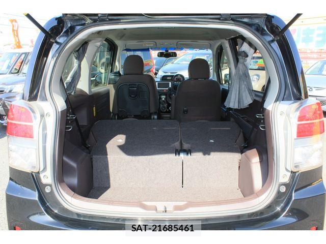 Toyota SPADE 2014-02 5879429-16