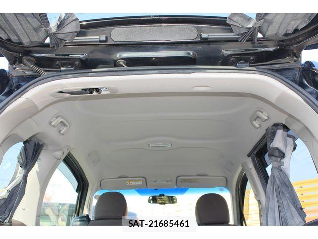 Toyota SPADE 2014-02 5879429-17