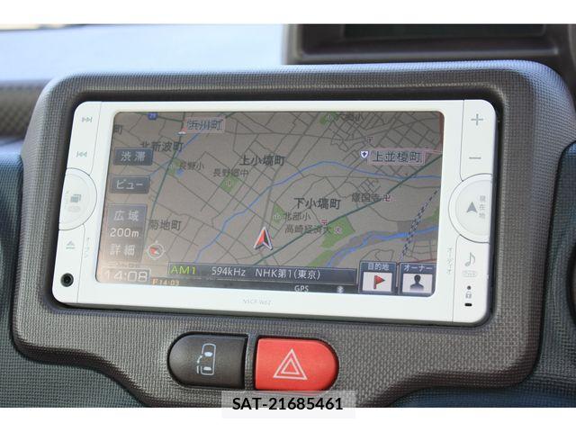 Toyota SPADE 2014-02 5879429-24