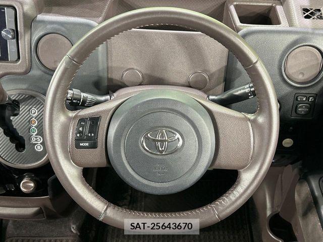 Toyota SPADE 2012-10 6019438-10