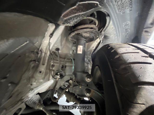 Toyota SPADE 2016-05 6019424-19
