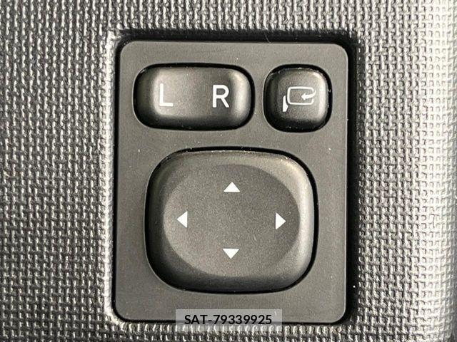Toyota SPADE 2016-05 6019424-6