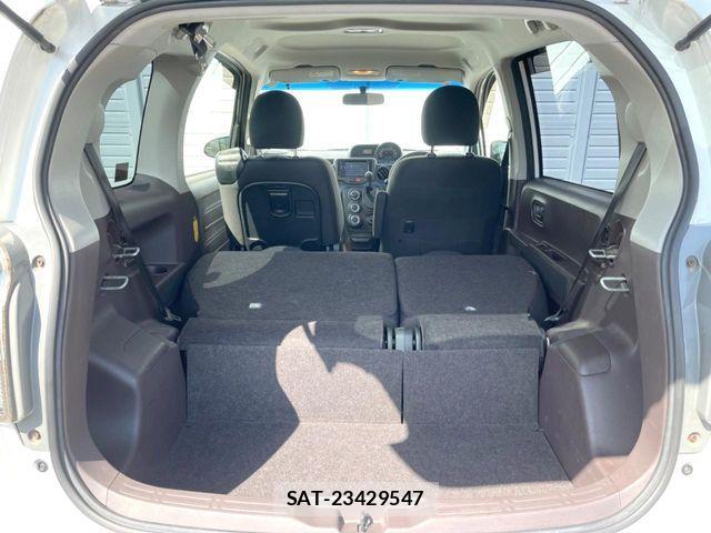 Toyota SPADE 2013-08 6019441-9