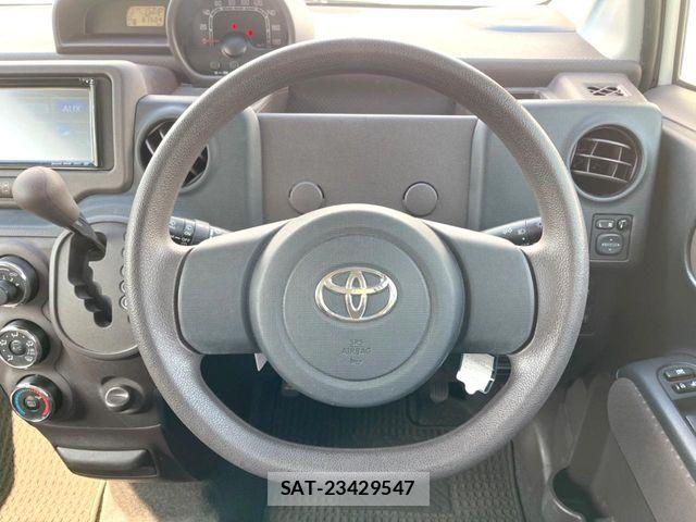 Toyota SPADE 2013-08 6019441-10