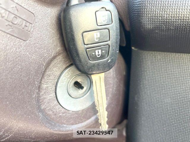 Toyota SPADE 2013-08 6019441-6