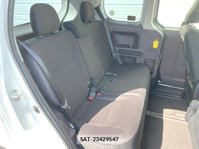 Toyota SPADE 2013-08 6019441-8