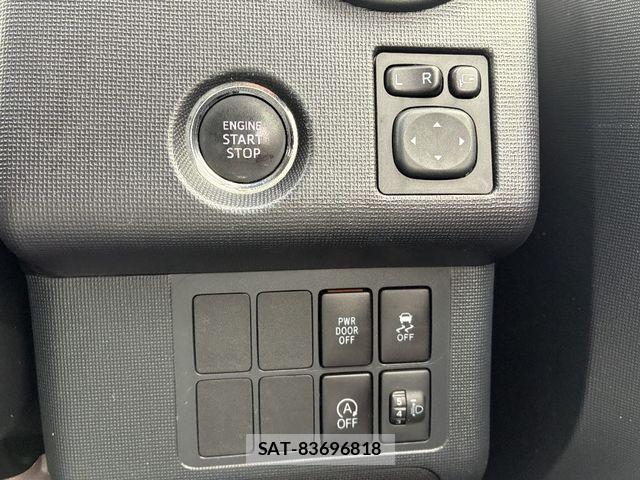 Toyota SPADE 2016-07 6247592-13