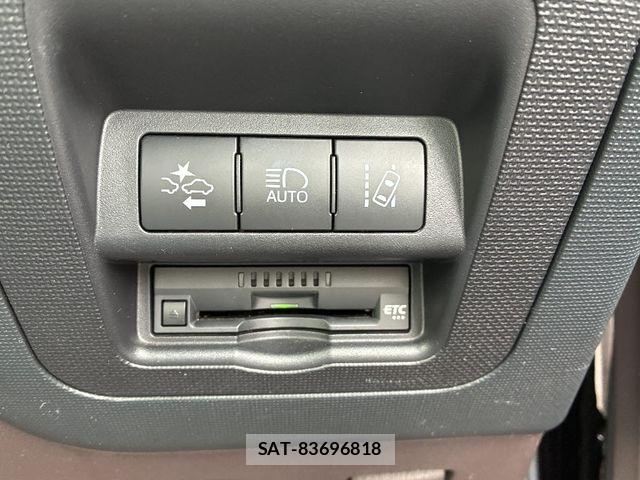 Toyota SPADE 2016-07 6247592-14