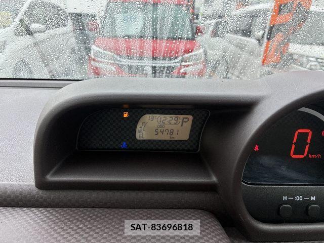 Toyota SPADE 2016-07 6247592-17
