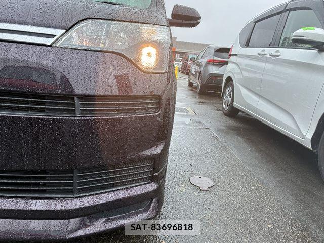 Toyota SPADE 2016-07 6247592-20