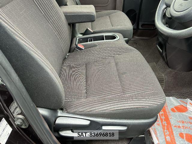 Toyota SPADE 2016-07 6247592-5