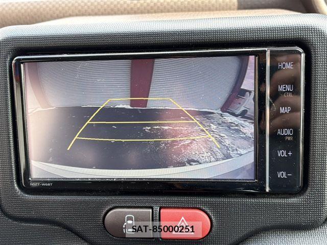 Toyota SPADE 2016-04 6277378-24